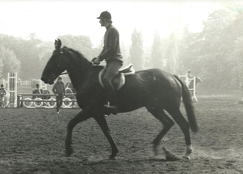 Michel Nau montant au Bois de Boulogne  Paris